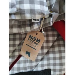 Limited Edition dressur sett - N&N horse design - four champs (rd / hvit / gr)