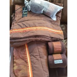 Limited Edition dressur sett - N&N horse design - four champs (brun/oransje)