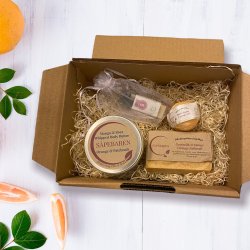 Gavepakke - Spe, badebombe og body butter (Orange og Patchouli)